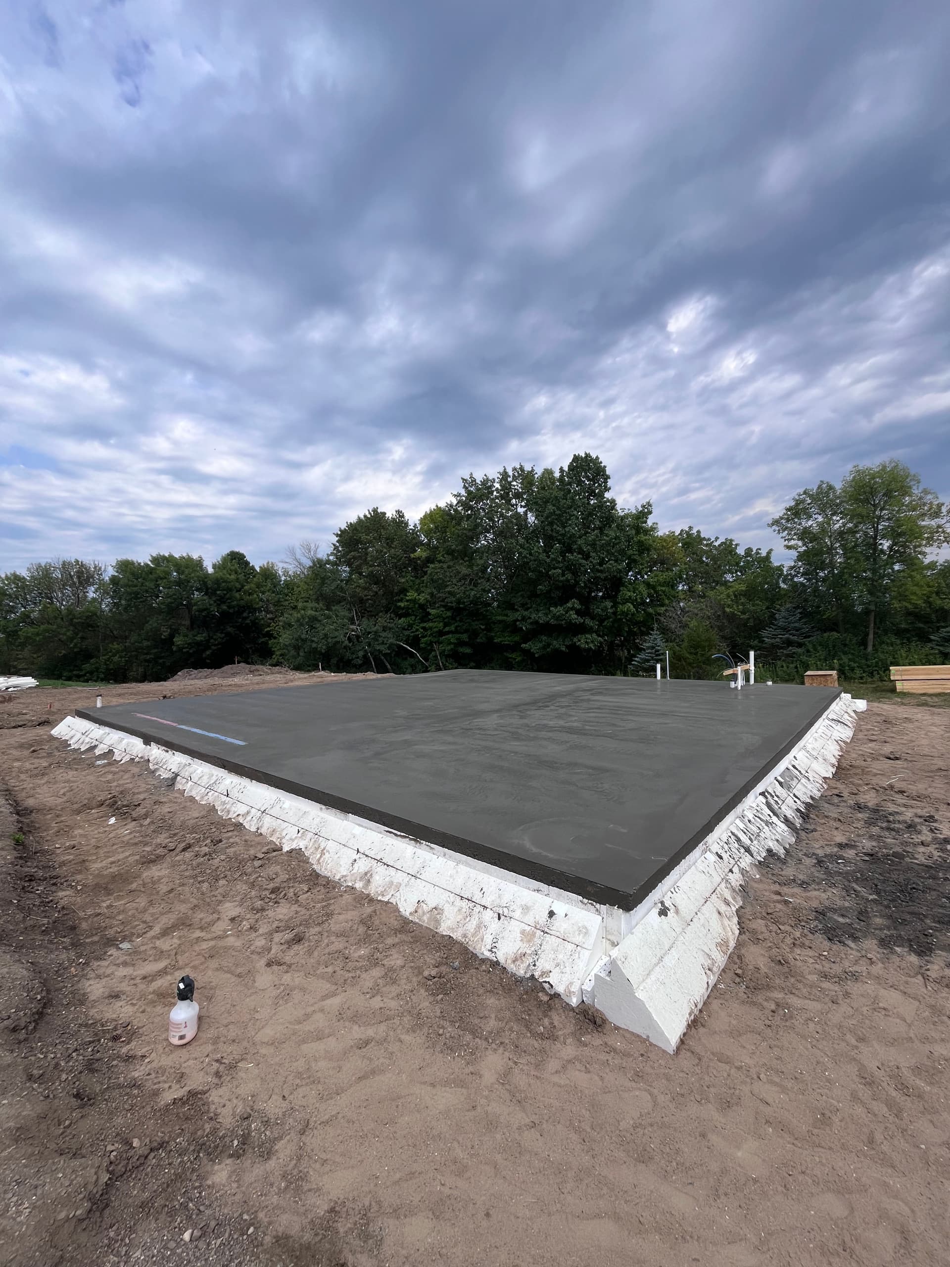 40x40 Insulated Garage Pad Built for In-Floor Heat image