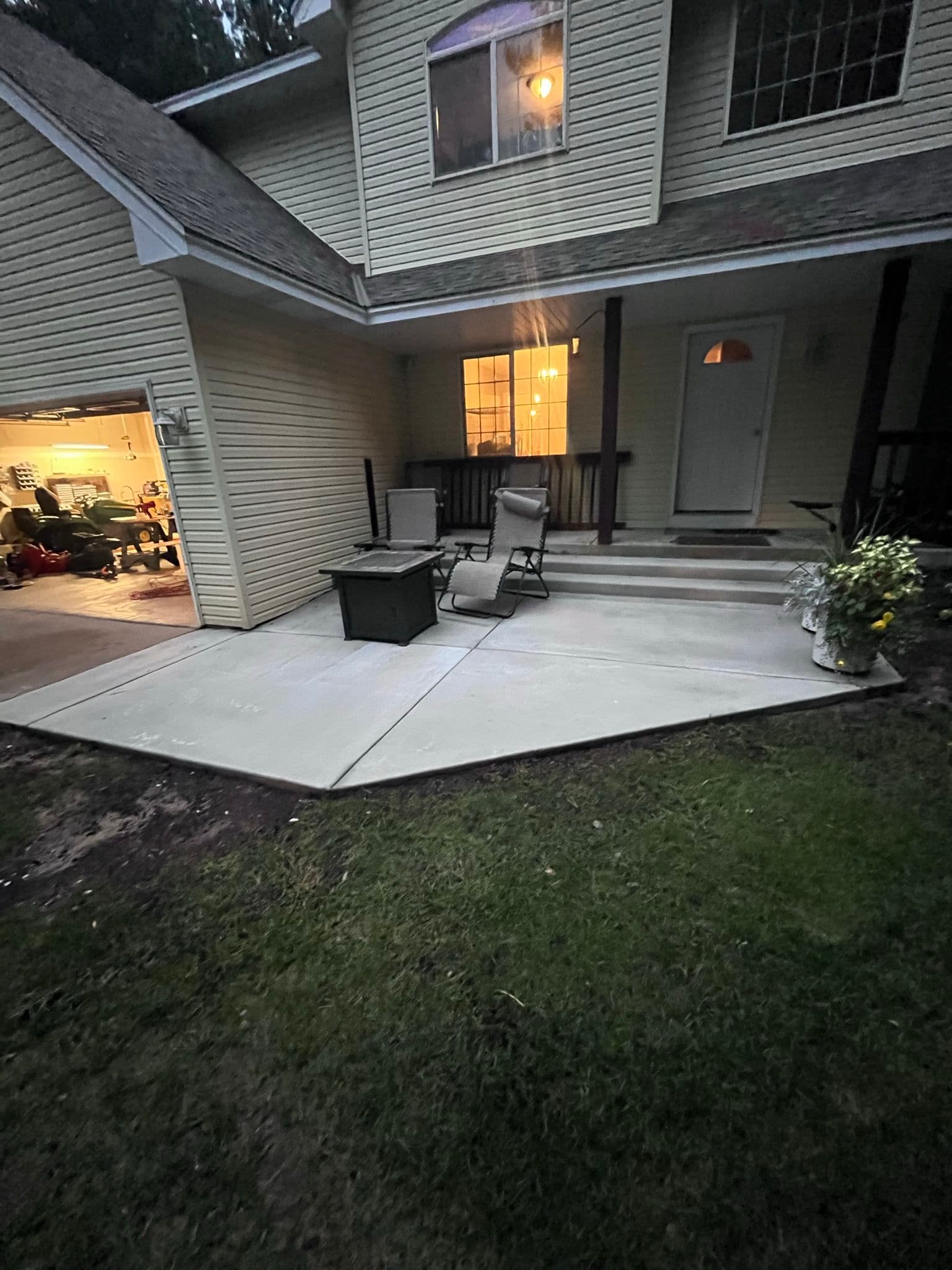 Gallery photos for Expertly Crafted Concrete Patios for Homes in Minnesota: Image #9