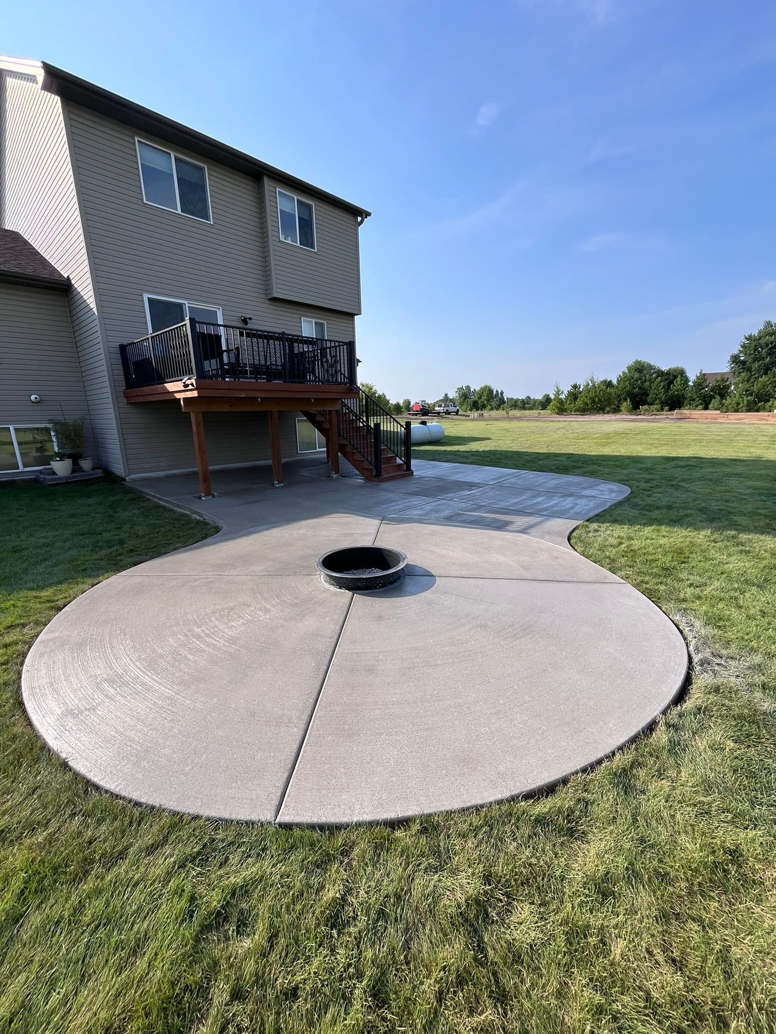 Gallery photos for Expertly Crafted Concrete Patios for Homes in Minnesota: Image #14