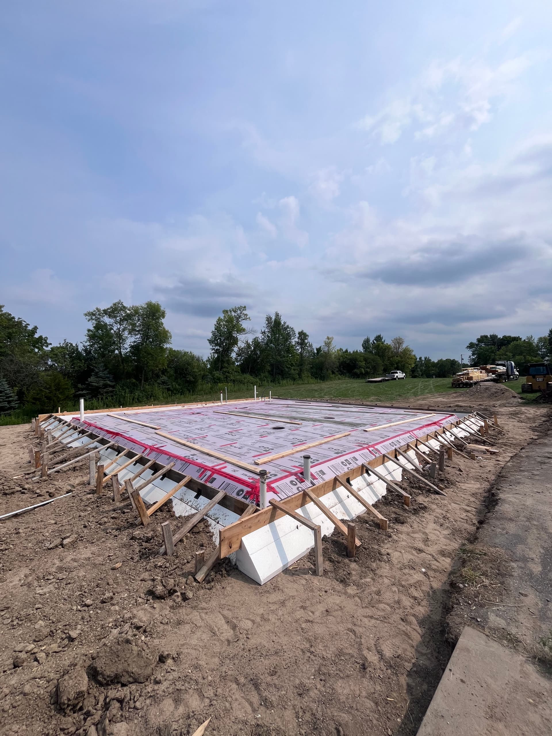 Gallery photos for 40x40 Insulated Garage Pad Built for In-Floor Heat: Image #2