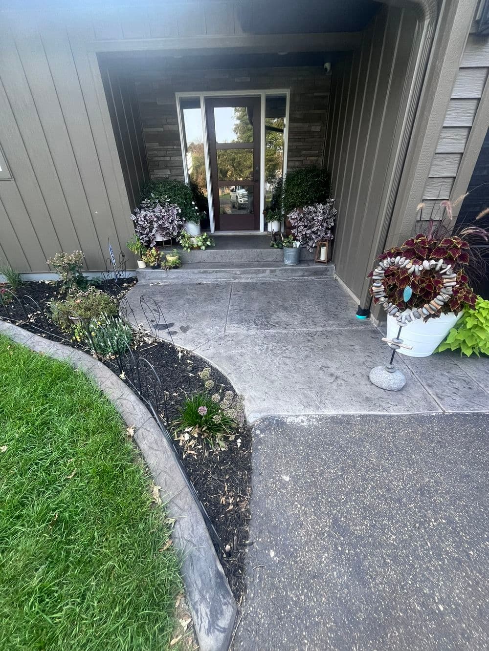 Gallery photos for Expertly Crafted Stamped Concrete for Homes in Minnesota: Image #64