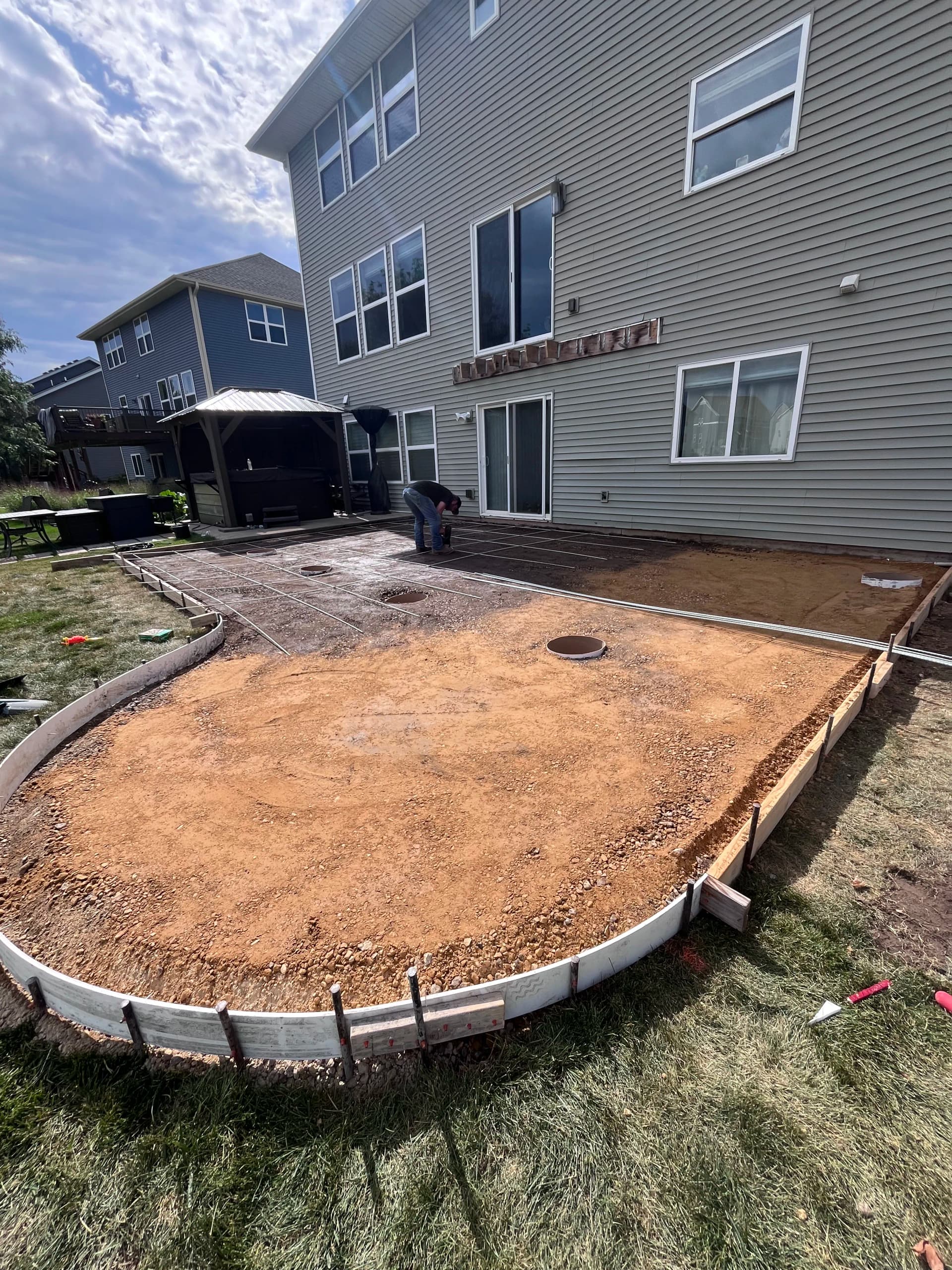 Gallery photos for Driveway Replacement and Patio Install in Cottage Grove: Image #4